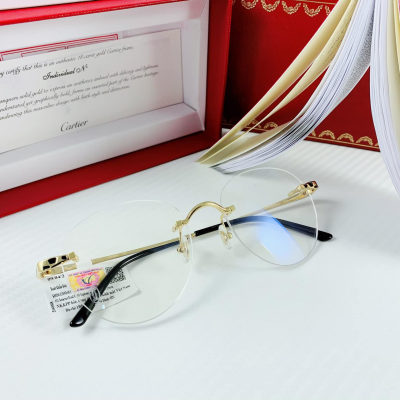 Mắt Kính Thái Bình Dương